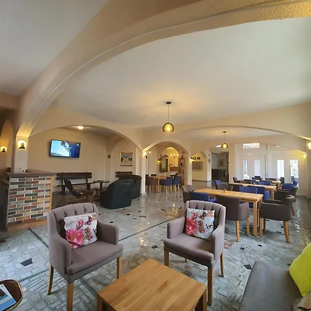 Hotel Holy